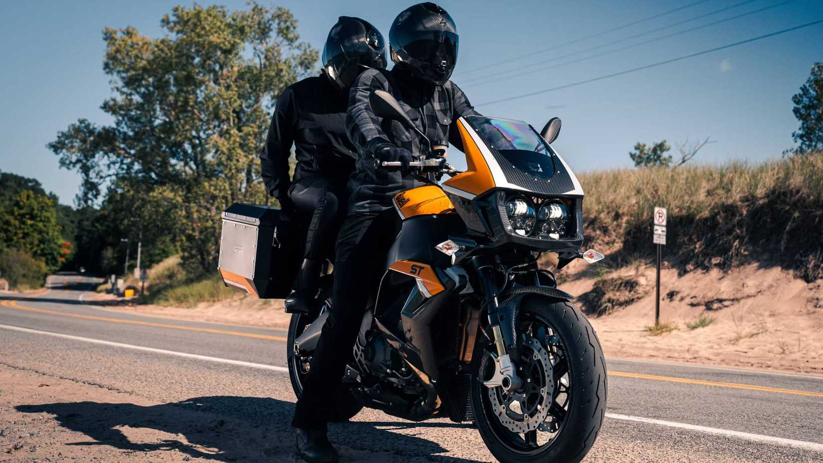 2025 Buell SuperTouring With Pillion