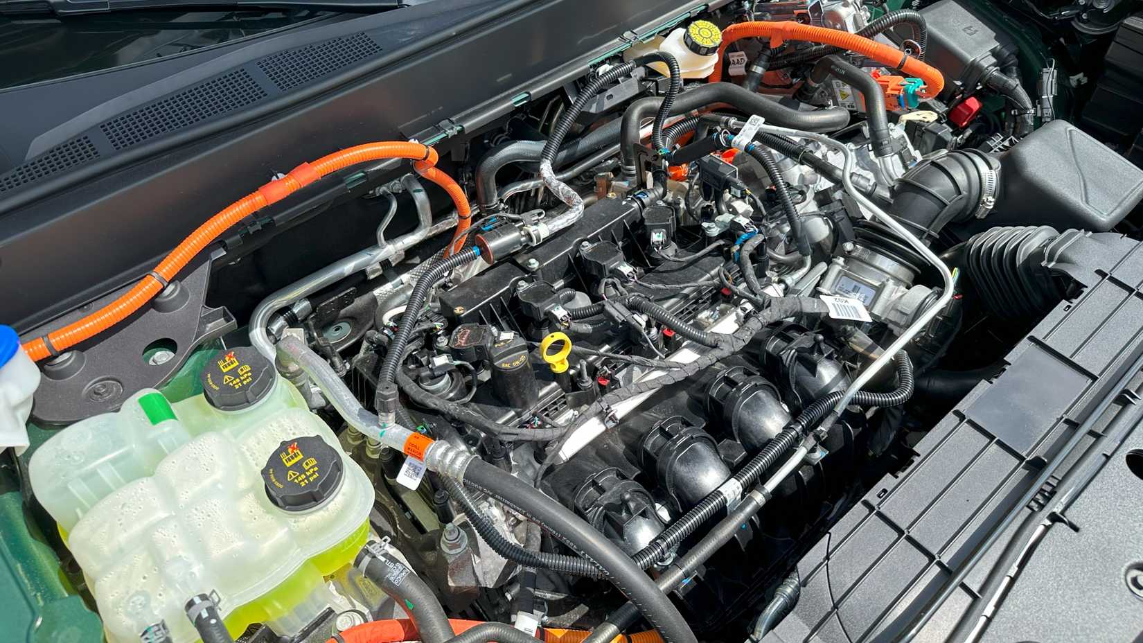 Motor híbrido com tração integral Ford Maverick XLT 2025