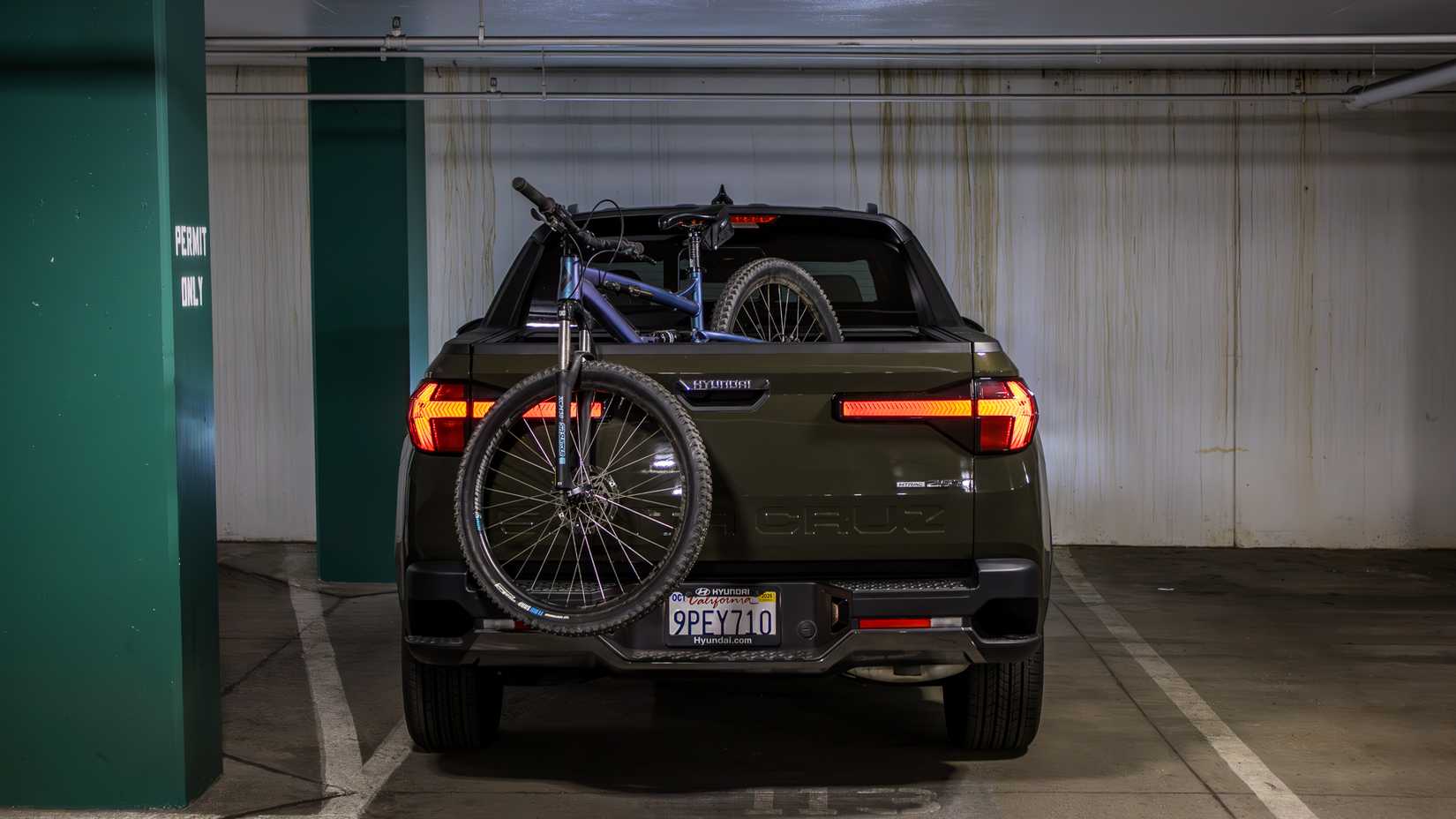 2025 Hyundai Santa Cruz-01