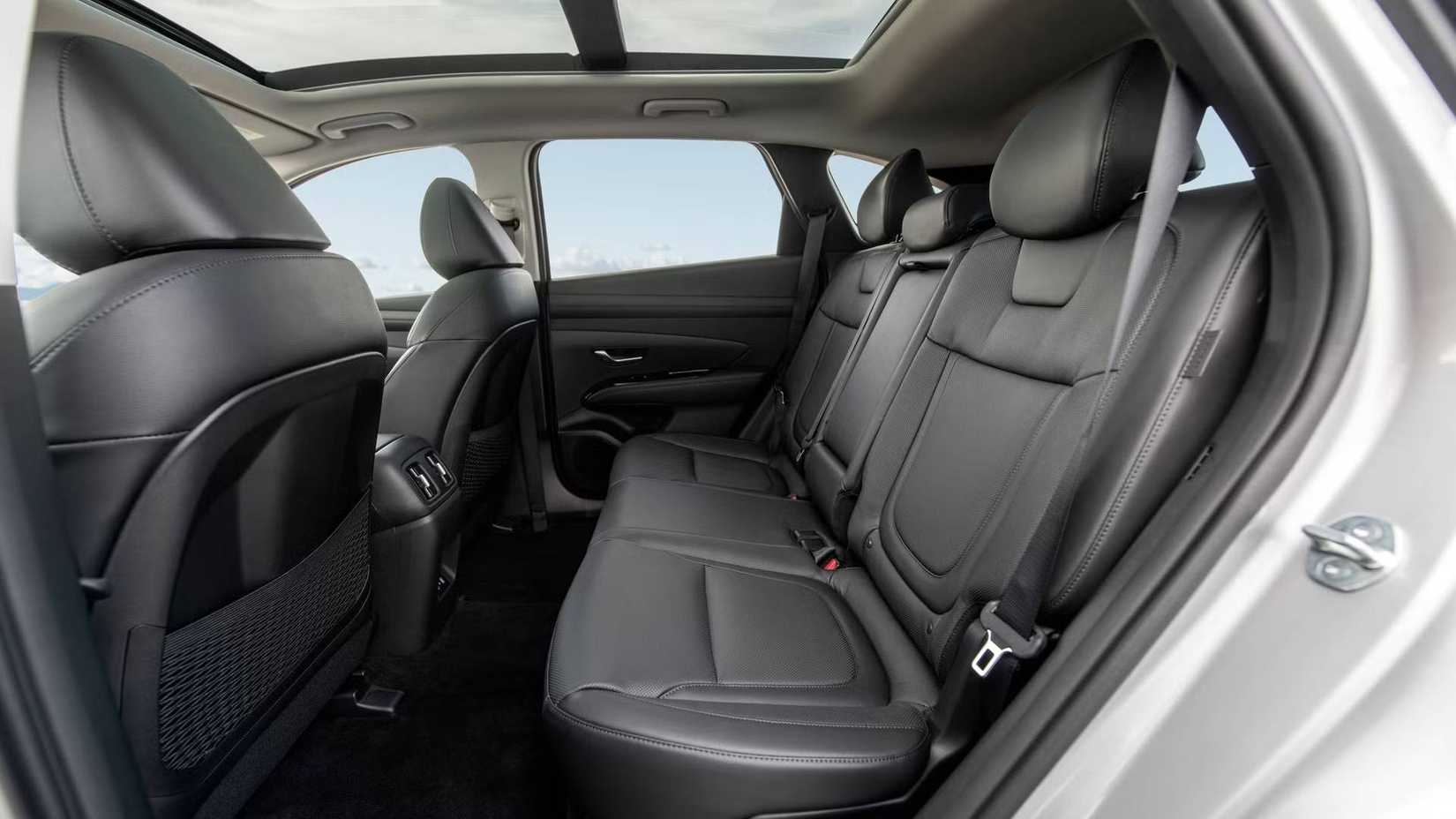 2025 Hyundai Tucson 4