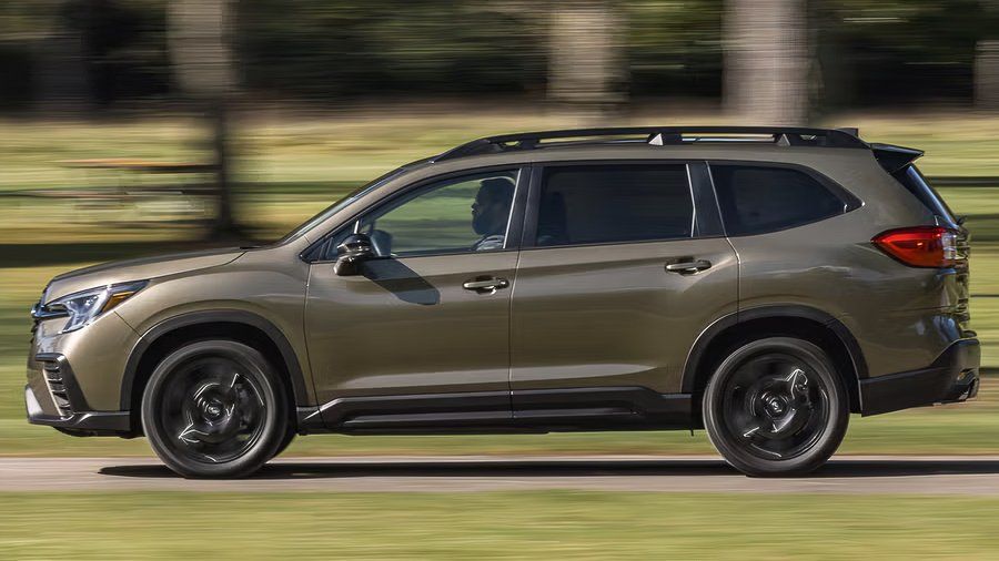 Lado de subida do Subaru 2025