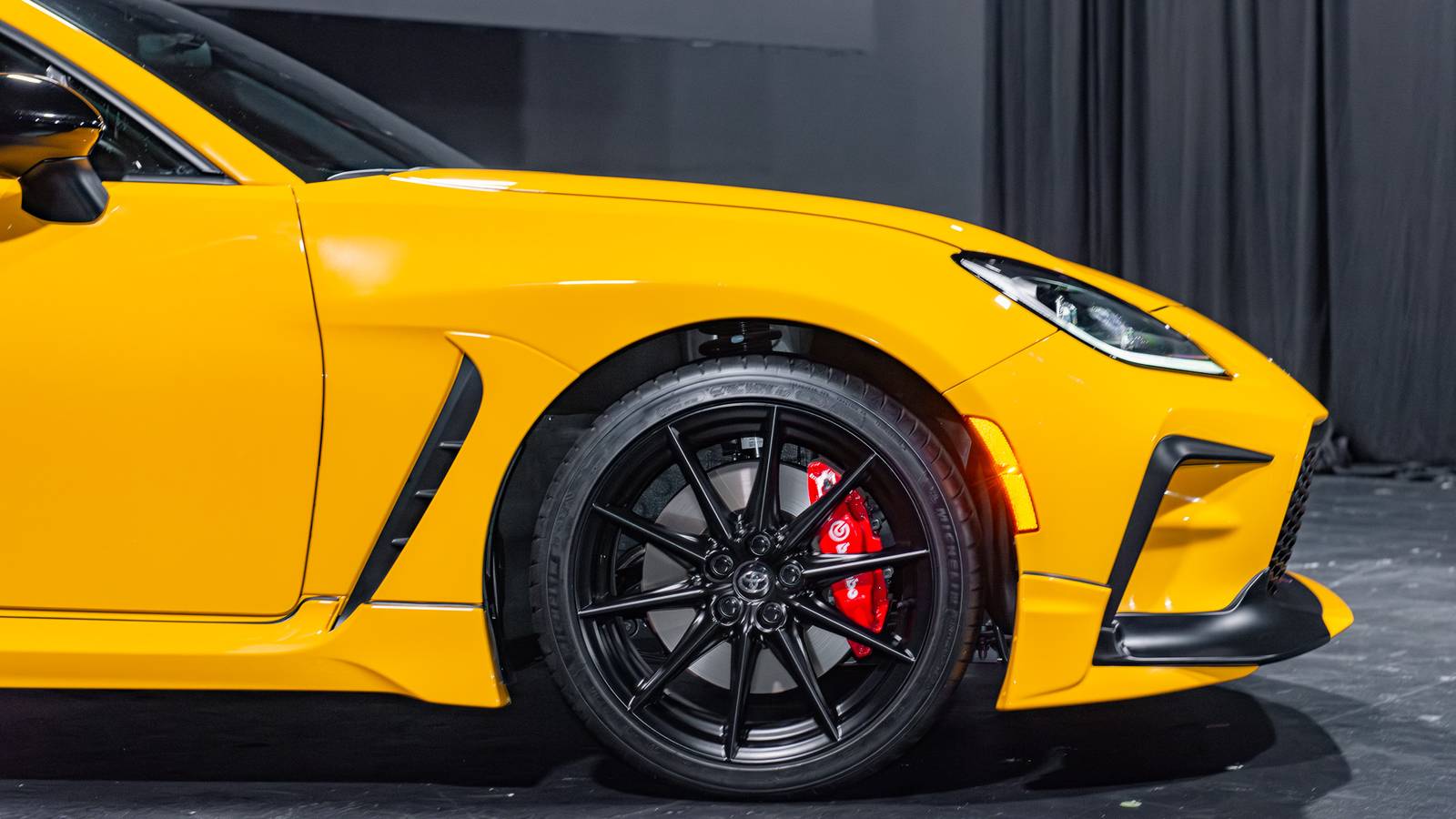 Toyota GR86: The Reliable Performance Car for Enthusiasts