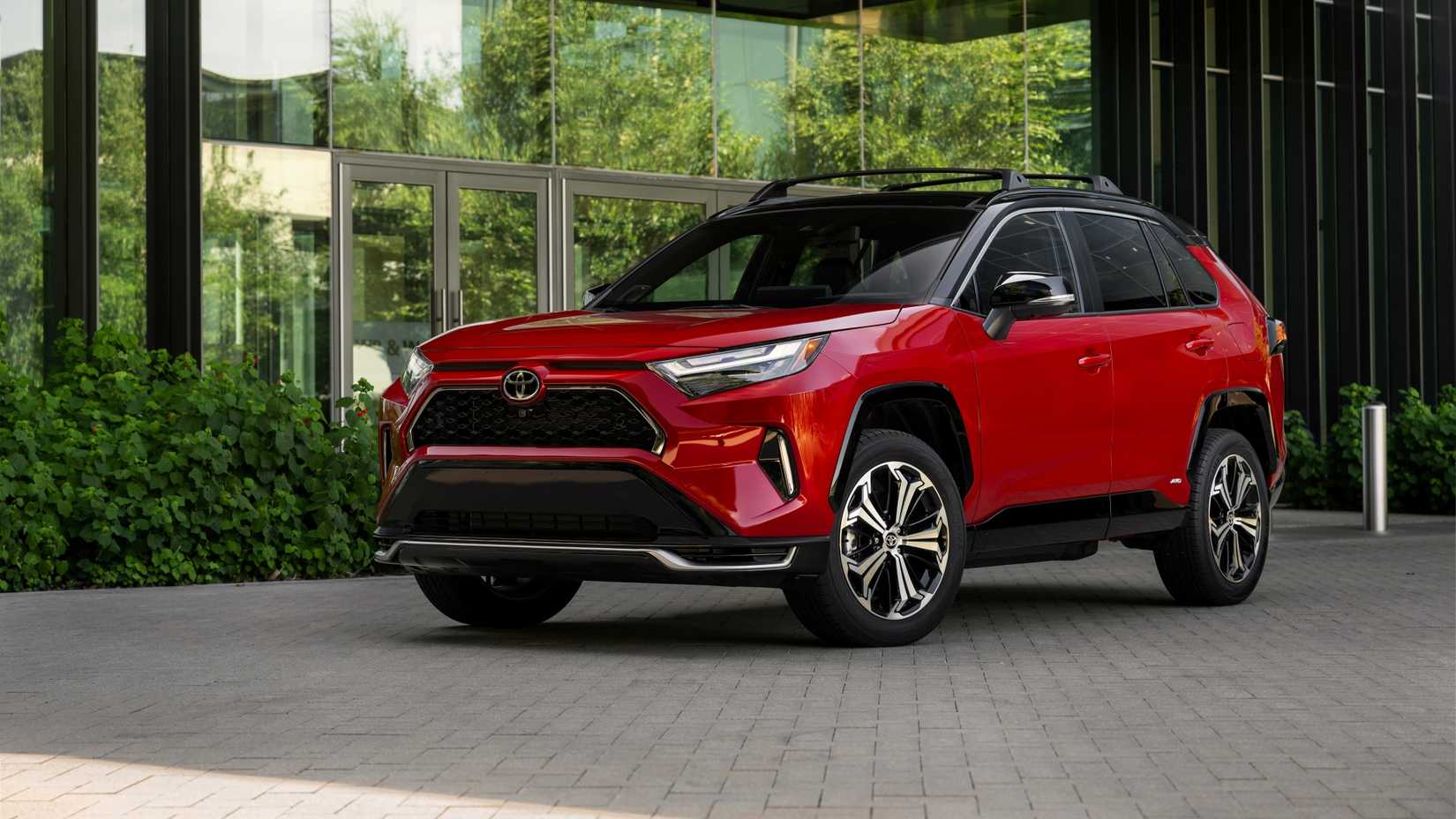 2025 Toyota RAV4 Plug-In Hybrid Red Front Three-Quarter 02