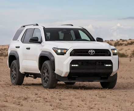 2025_Toyota_4Runner_SR5_017