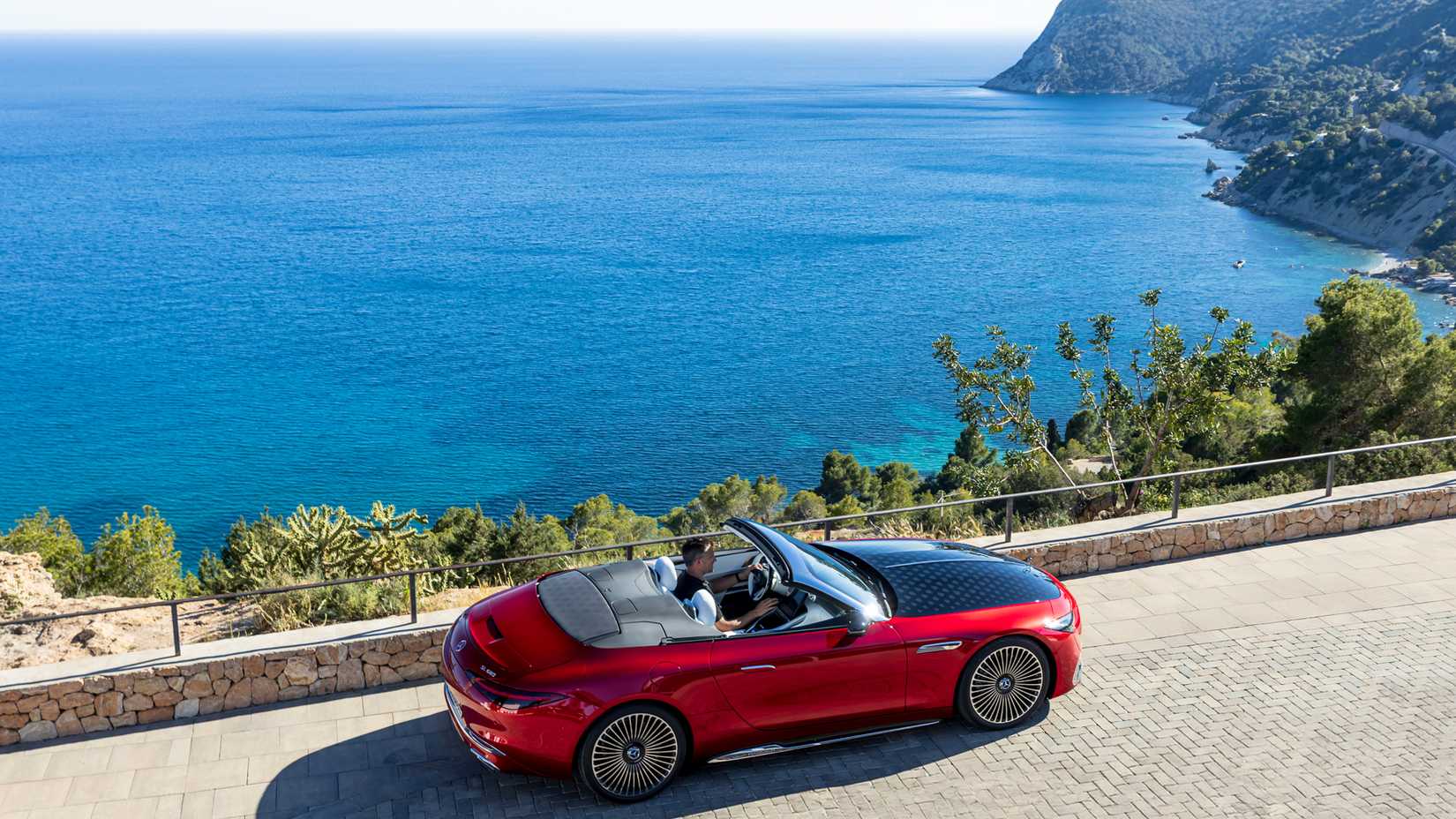 2026 SL 680 Monograma Série-03