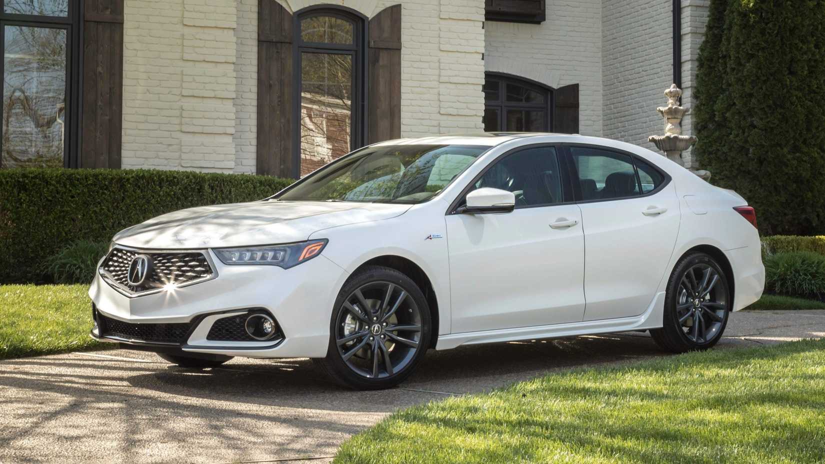 Acura TLX 2018 Frente Três Quartos
