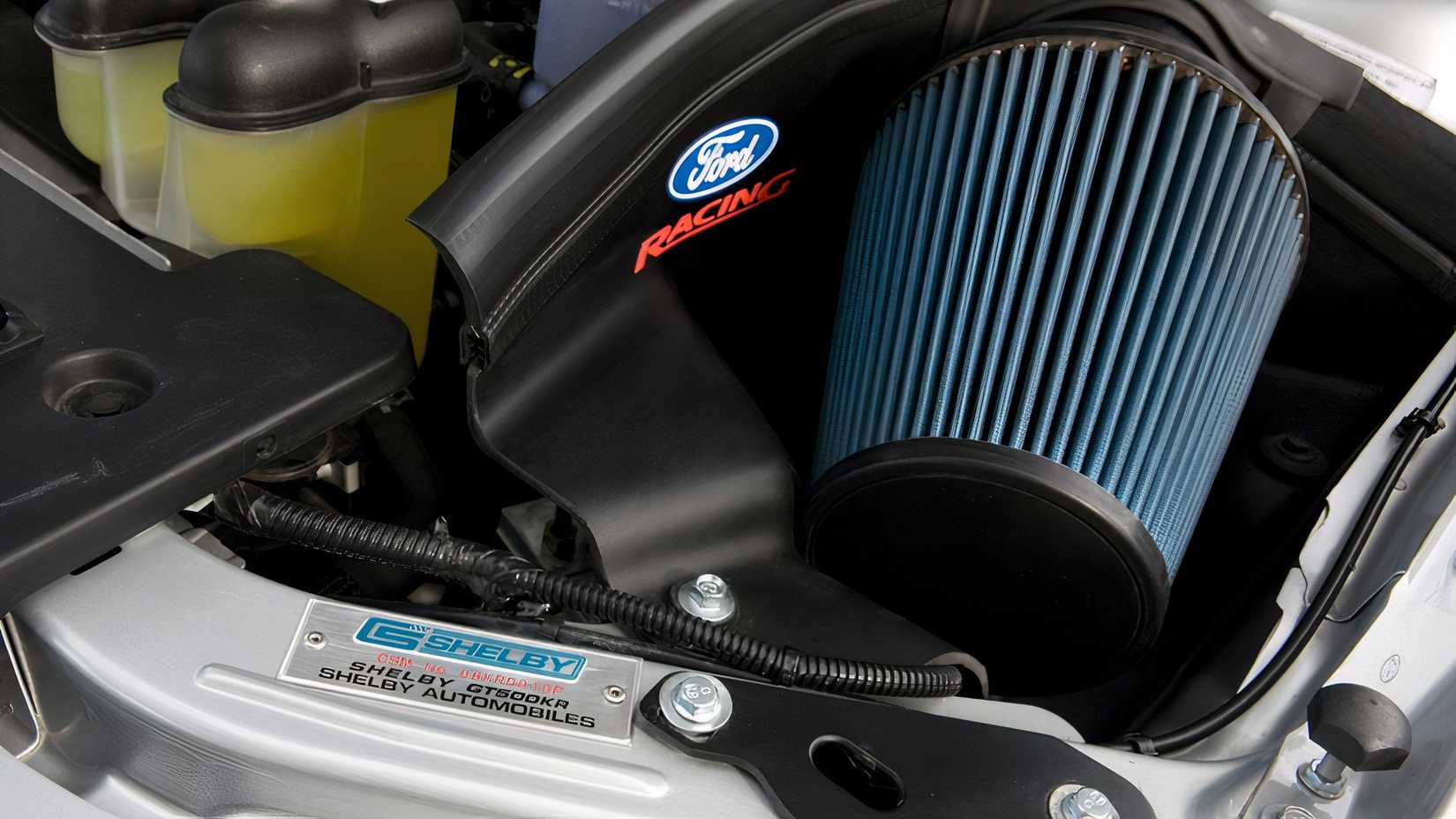 2008 Ford Shelby Mustang GT500KR, air filter