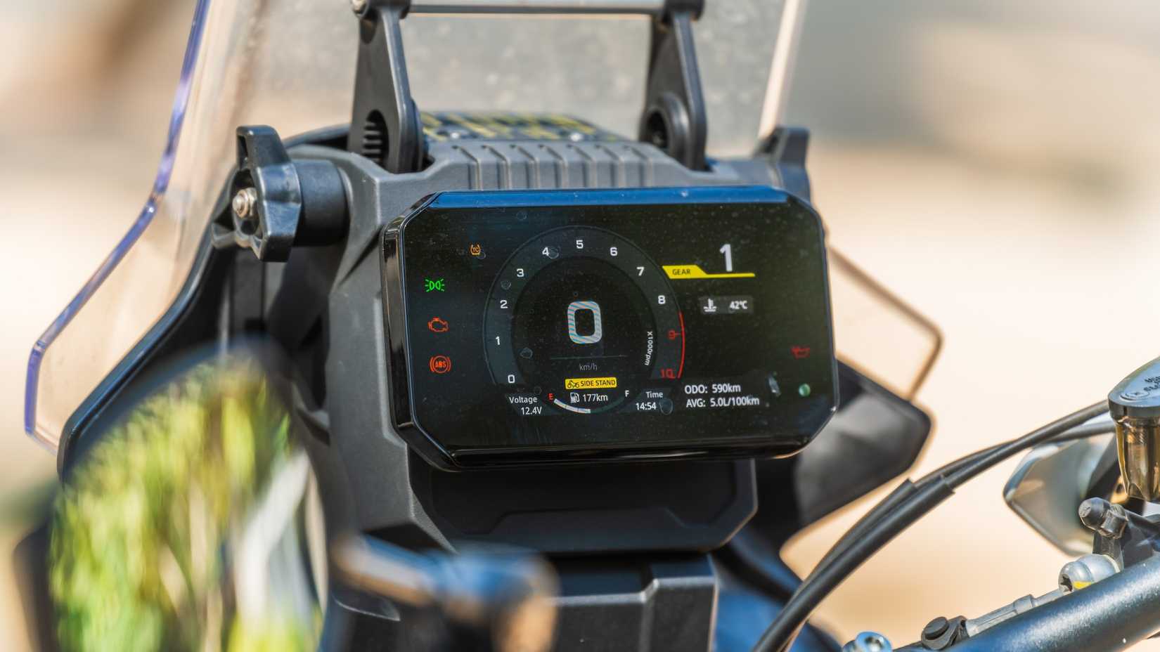 2025 CFMoto Ibex 450 TFT display close-up shot