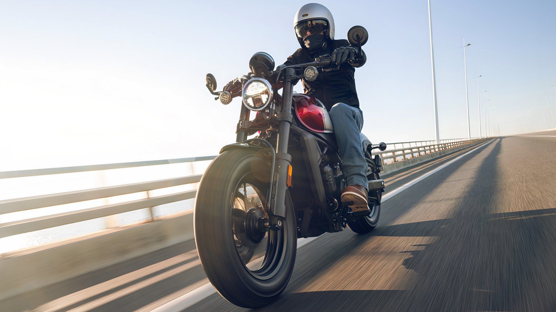 Why This Lightweight Cruiser Motorcycle Is Ideal For First-Time Riders