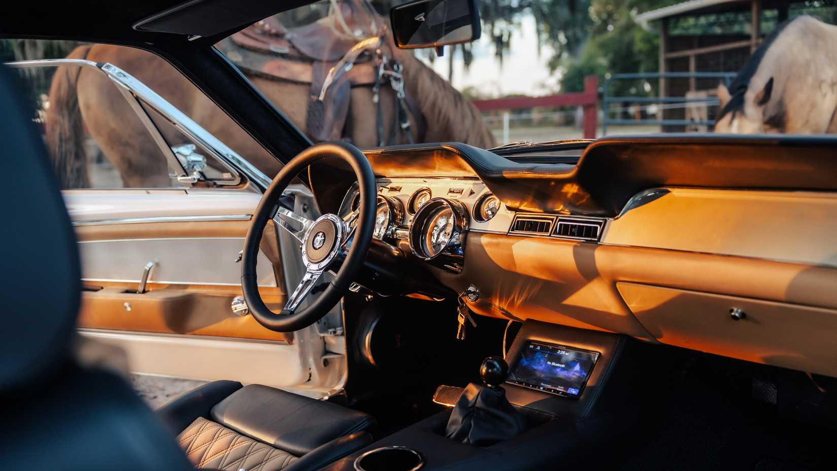 ECD Ford Mustang Restomod (14)