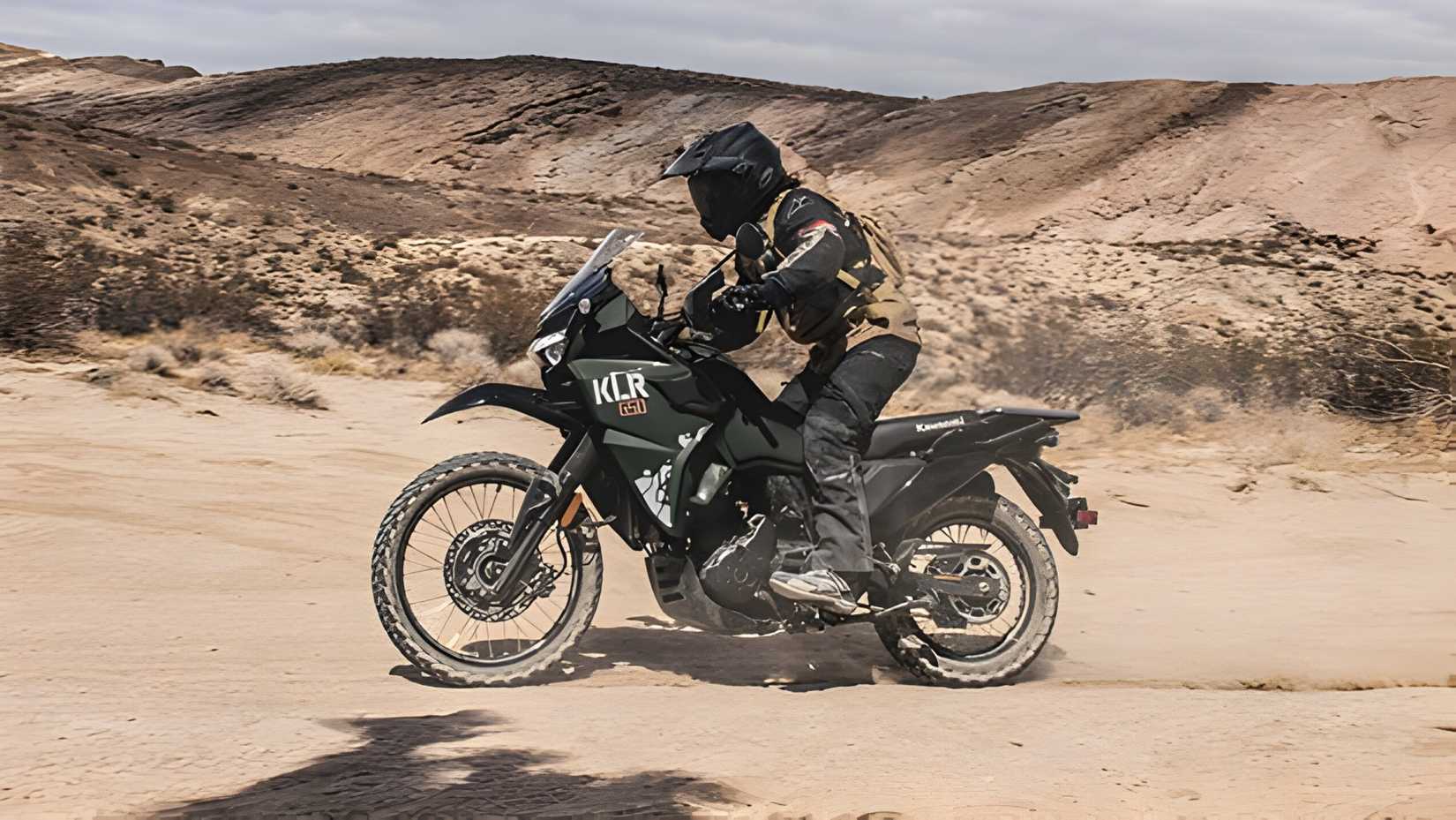2025 Kawasaki KLR 650 vista de perfil lateral off-road