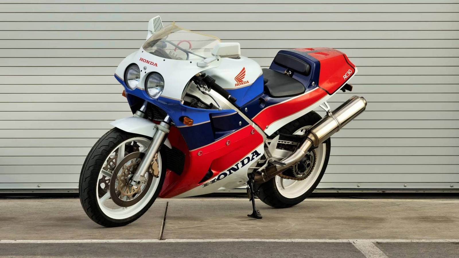 Here’s Why The Honda RC30 Deserves A Second Life