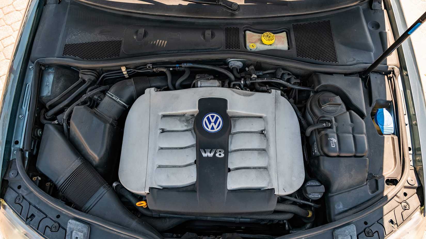 2003 Volkswagen Passat W8 MOTION engine bay showing W-8 engine