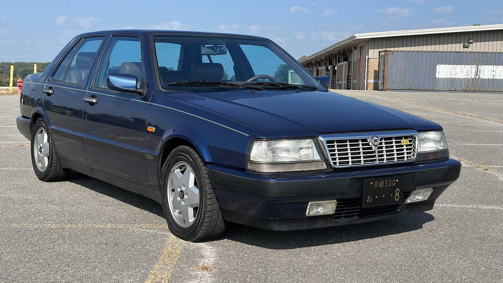 1990 Lancia Thema 3.82 in blue parked in parking lot