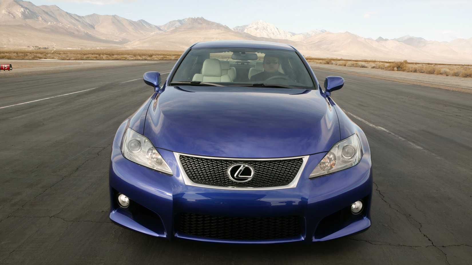 Nariz Lexus IS-F