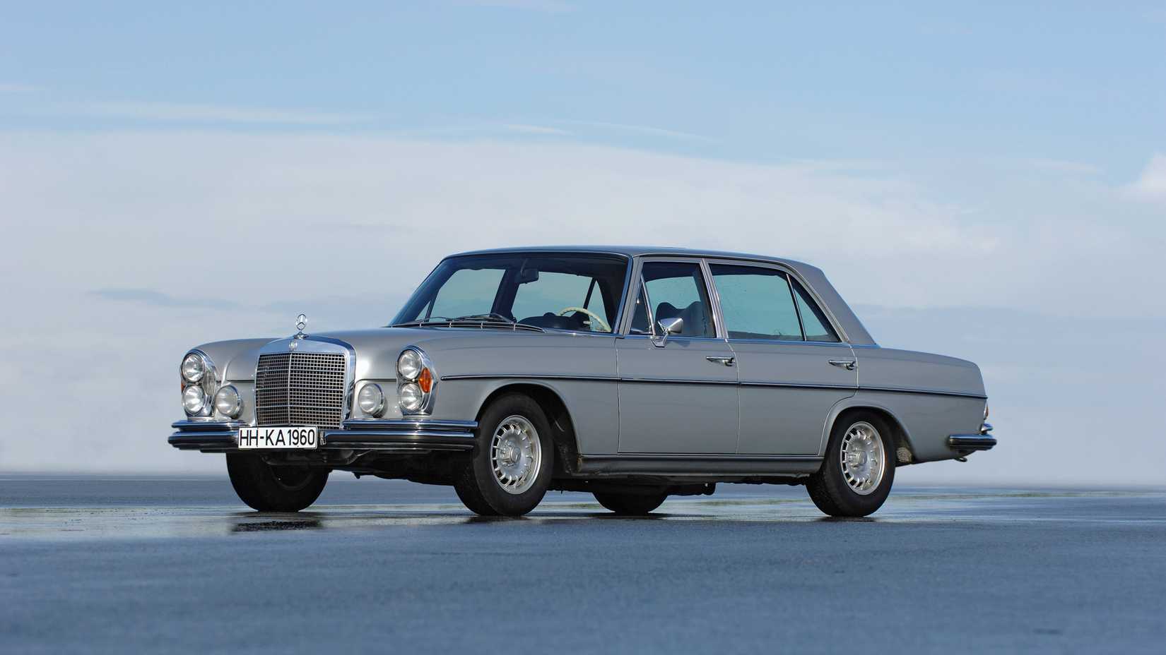 Mercedes-Benz W109 300SEL 6.3