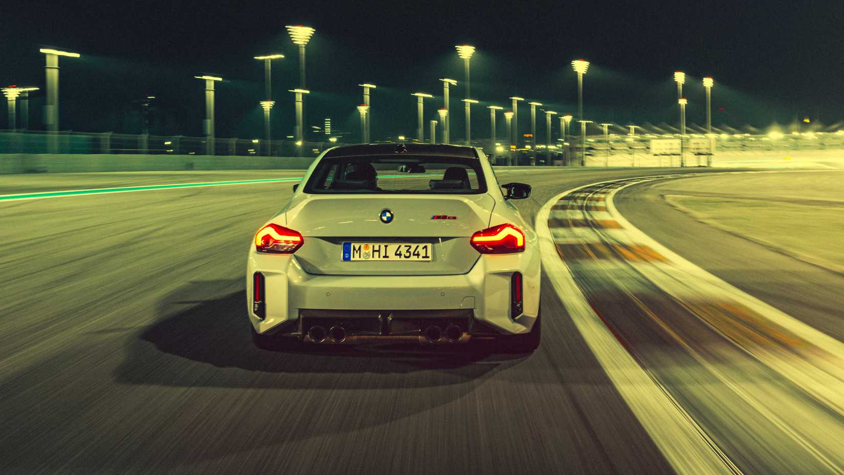 2026 BMW M2 CS traseira