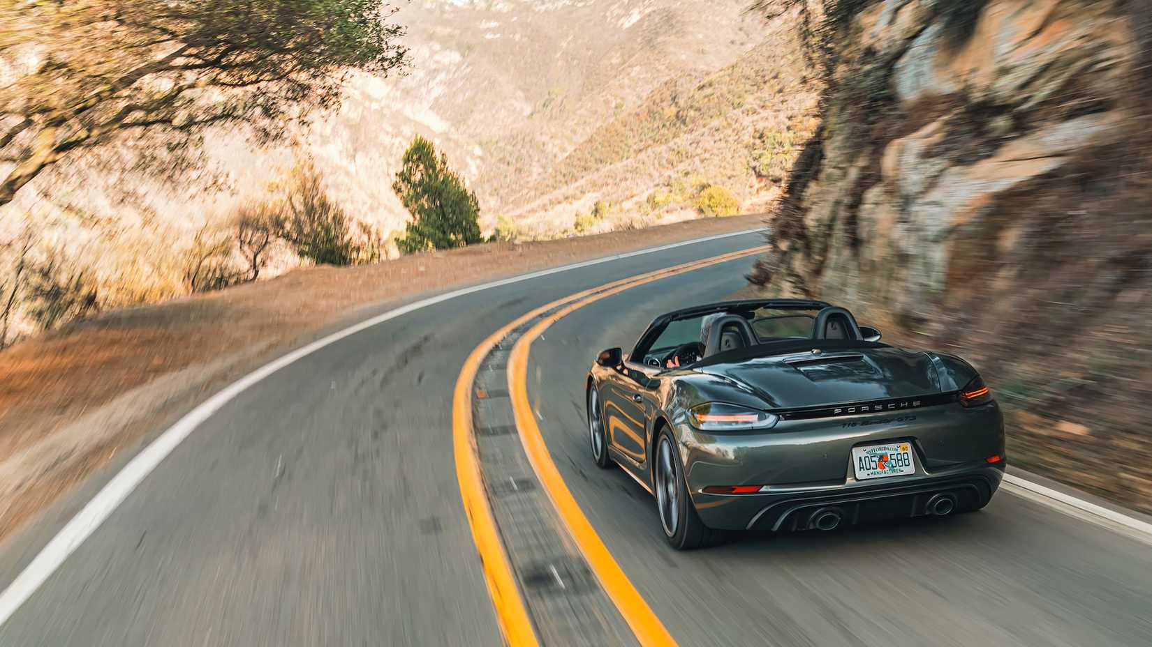 2023 Porsche 718 Boxster motion