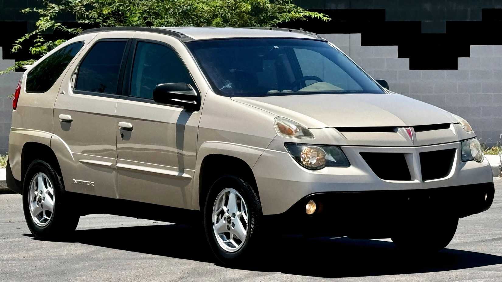 Wing And A Prayer: 10 Cars With Controversial Designs