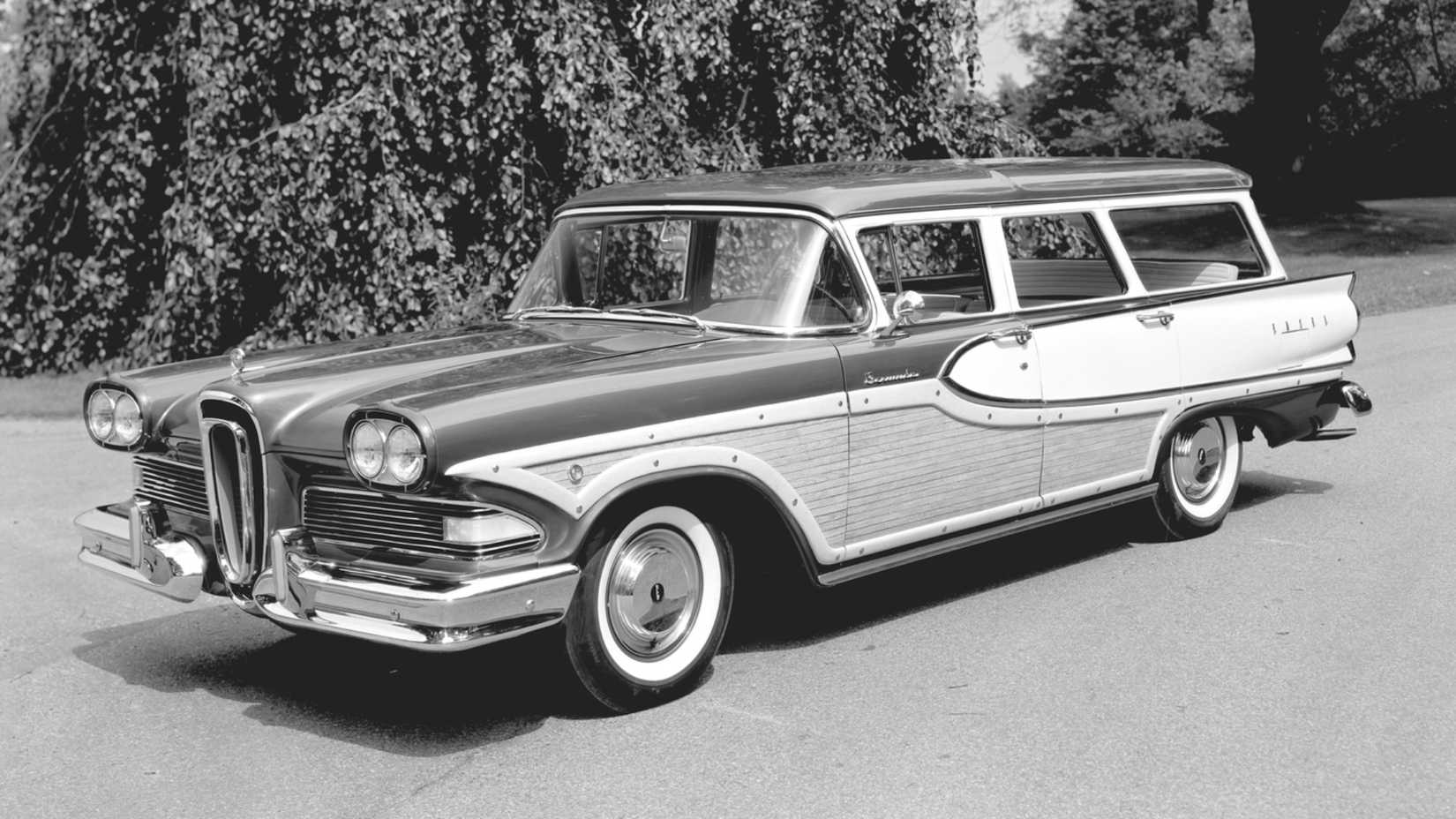 1958 Edsel Station Wagon Front Three-Quarter