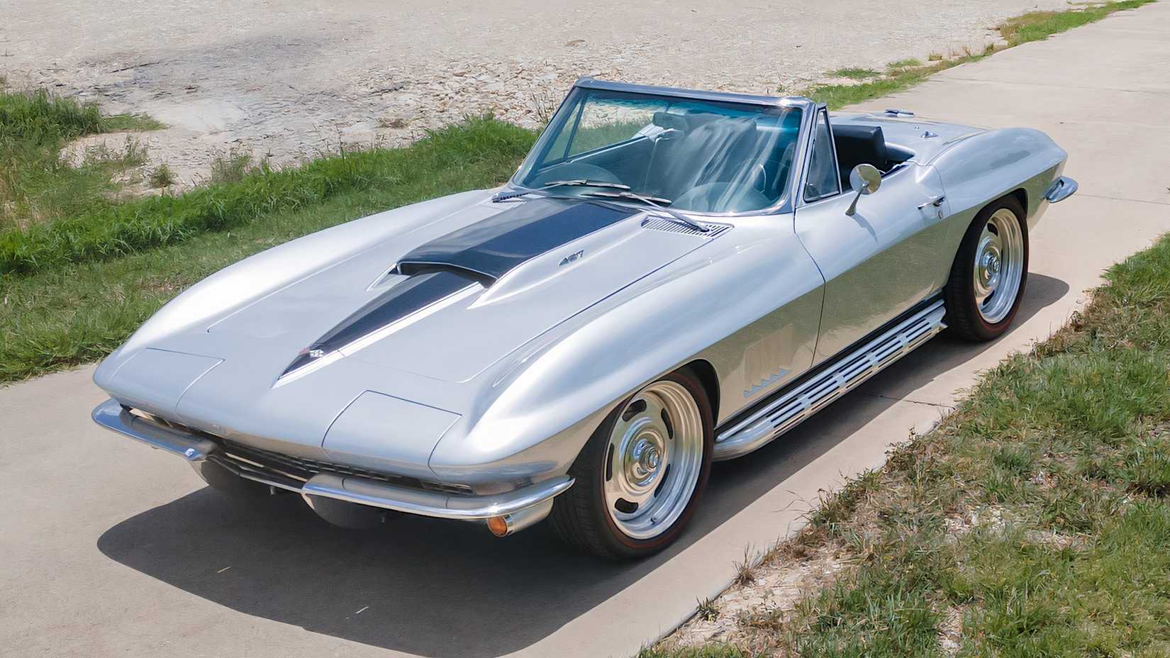 1967 Chevrolet Corvette (C2) in silver parked on road