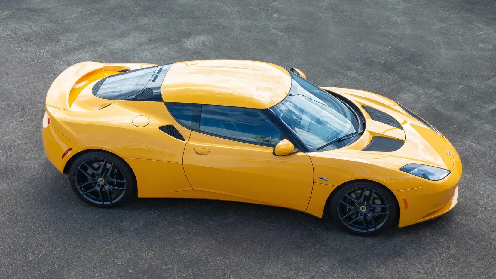 2010 Lotus Evora aerial side right view