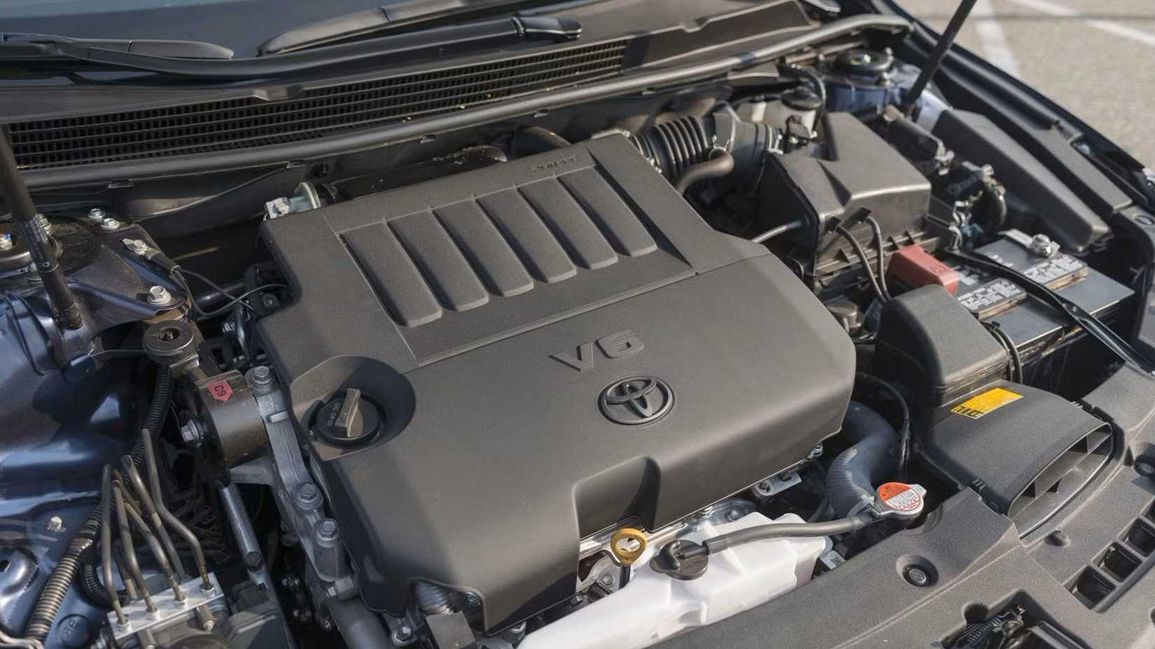 Compartimento do motor Toyota Avalon 2018