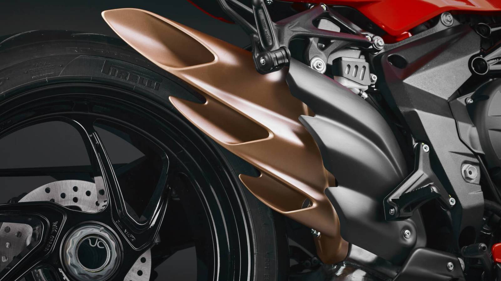 The Middleweight Sportbike That Makes Liter Bikes Feel Excessive