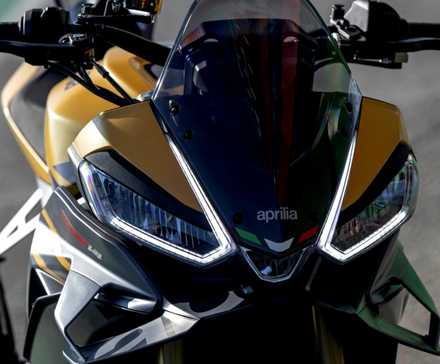 2025 Aprilia Tuono V4 1100 Farol