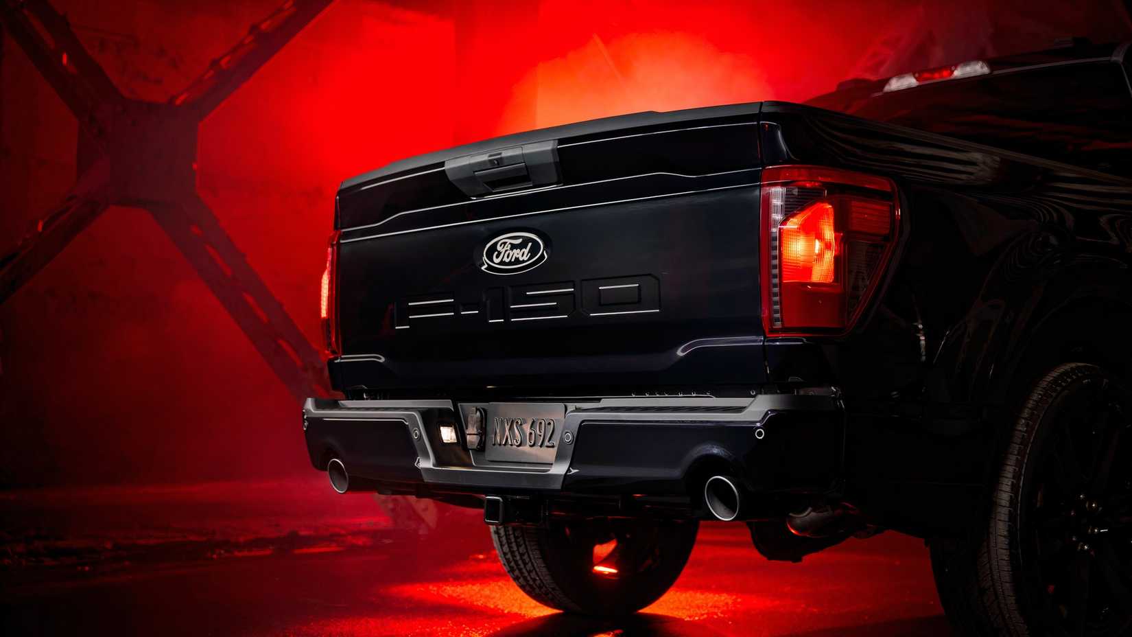 2025 Ford F-150 Lobo Package tailgate