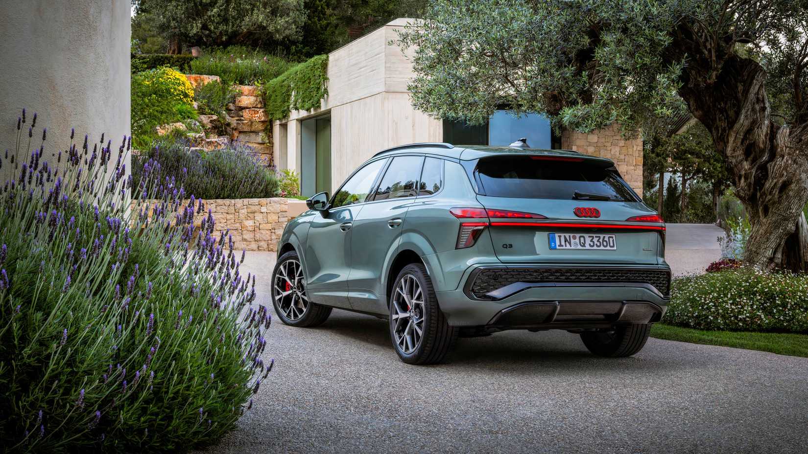 2026 Audi Q3 Interior And Exterior Picture Gallery