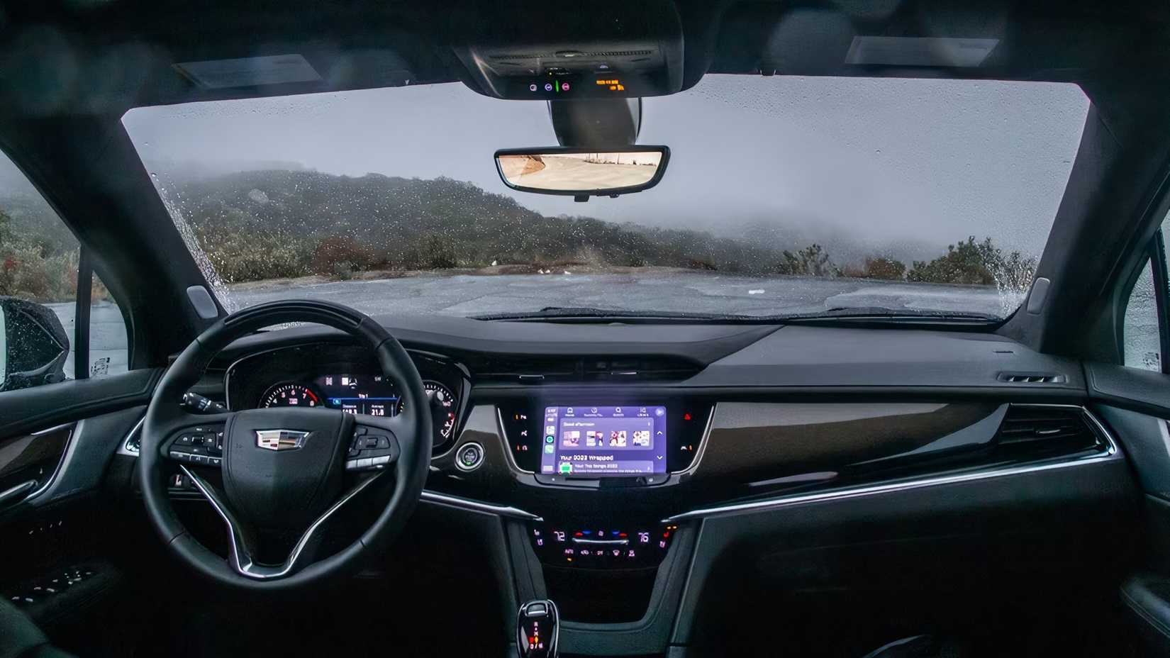 2025 Cadillac XT6 interior