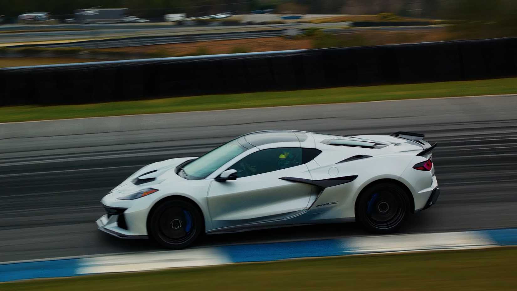 HC_2026 Chevrolet Corvette ZR1X Reveal_Enr_H_Site.00_04_05_20.Still005