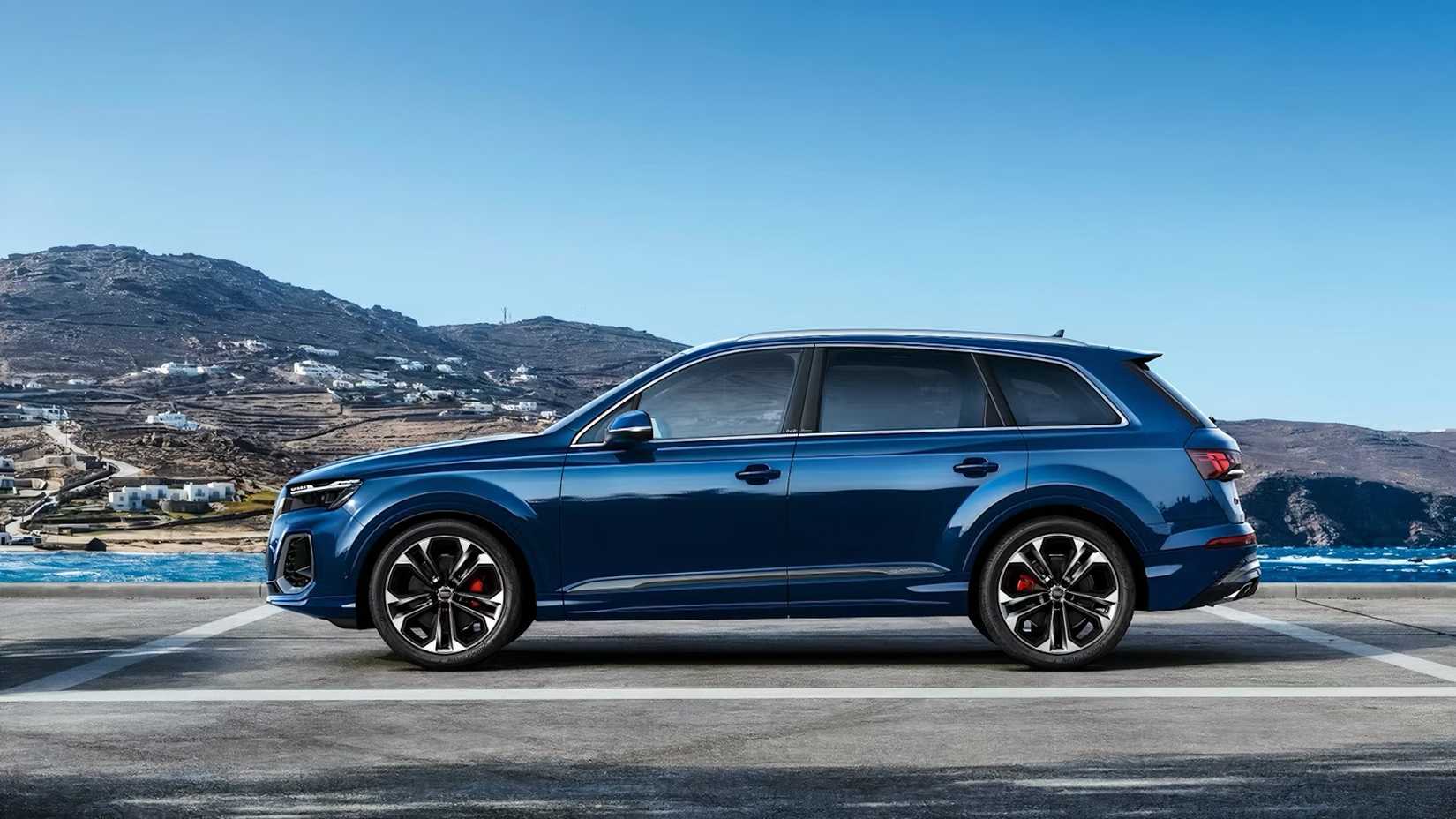 2025 Audi Q7 in blue parked in parking lot