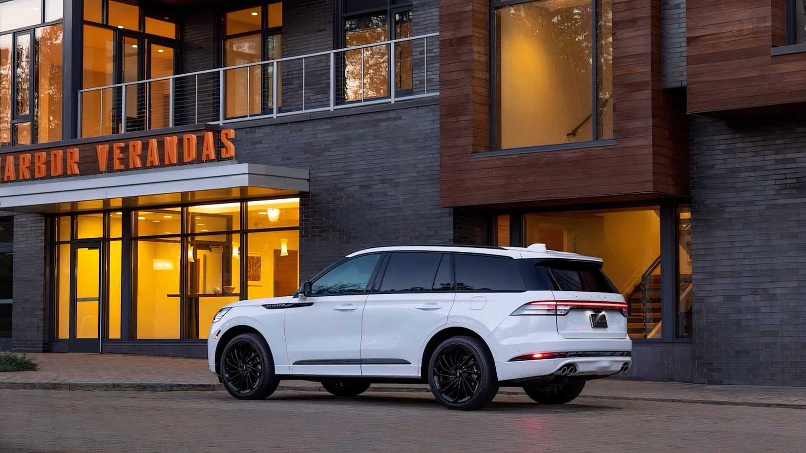 2025 Lincoln Aviator in white parked