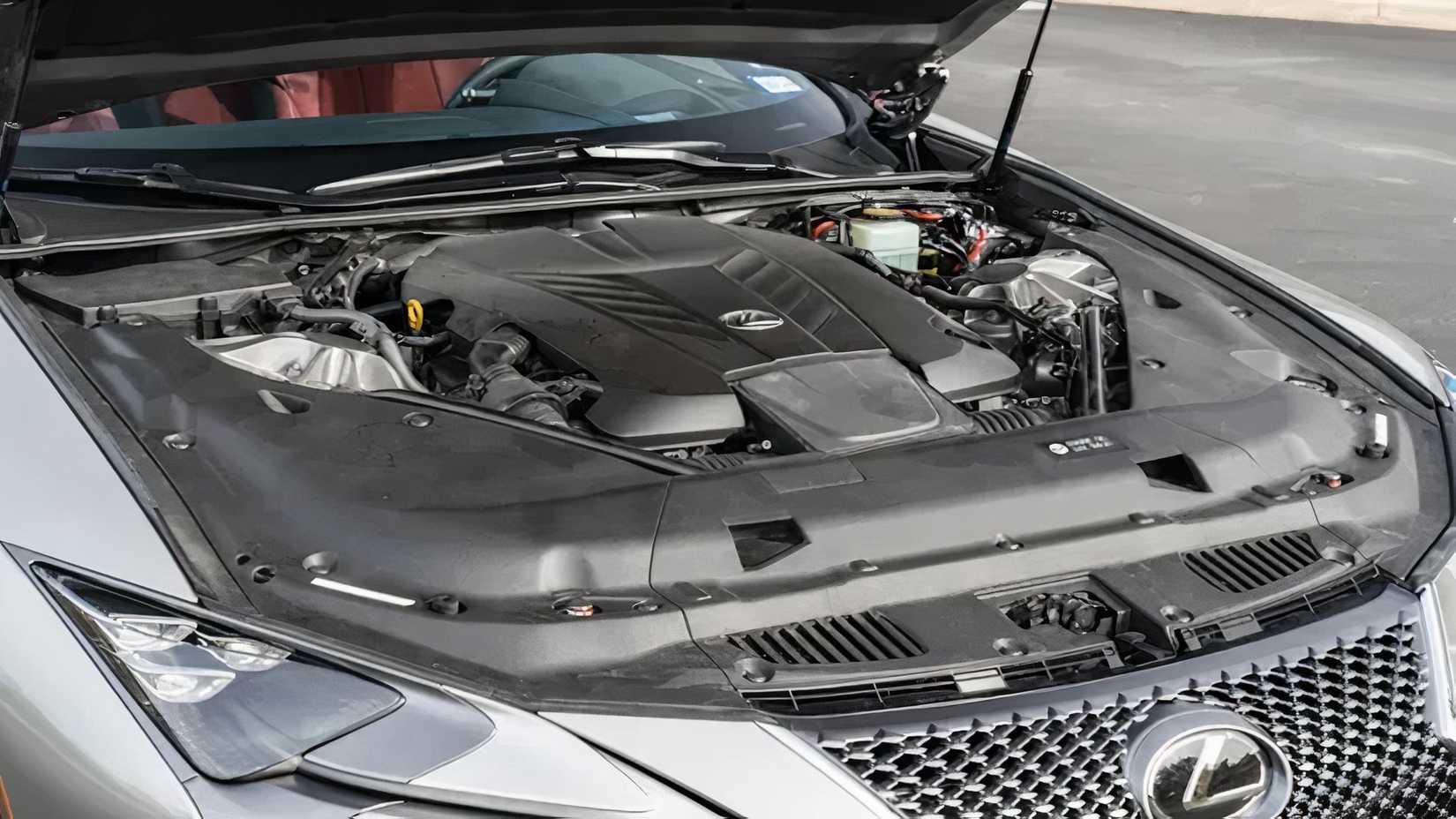 Compartimento do motor Lexus LC 500 2018
