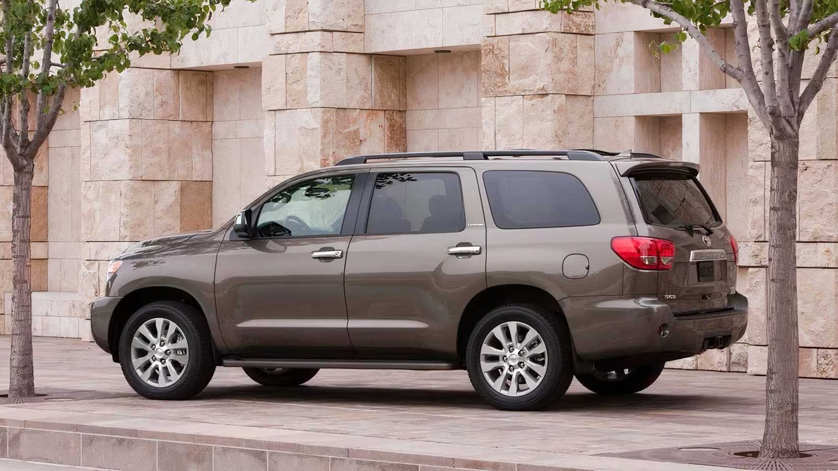 2015 Toyota Sequoia parked on street