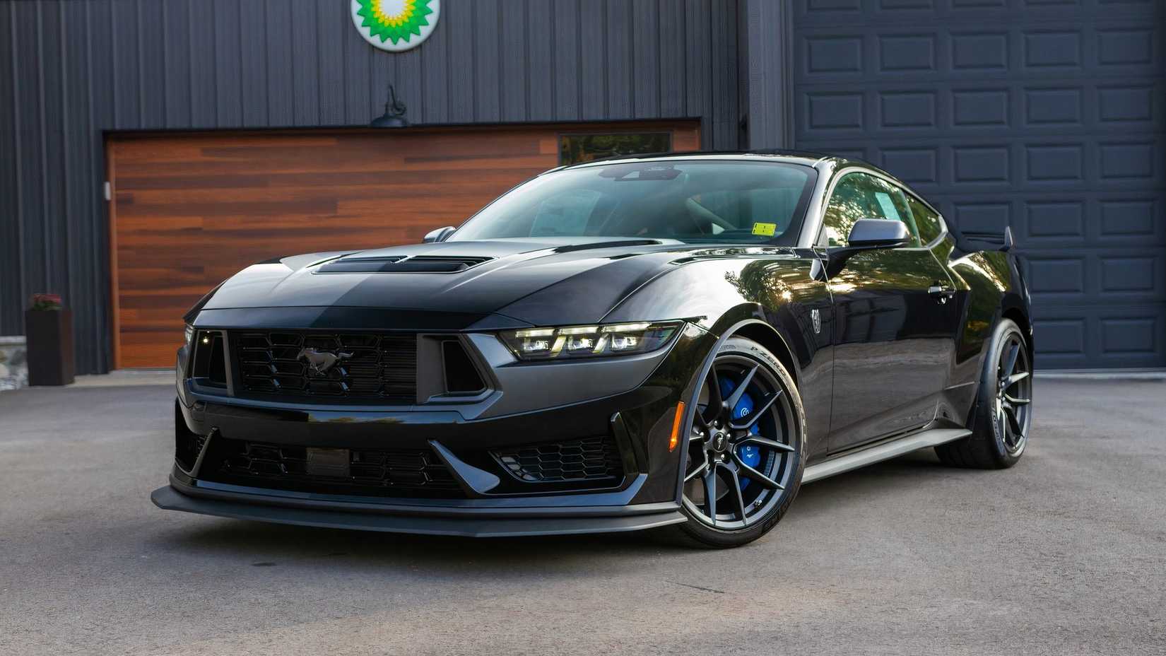 3/4 front view of 2024 Ford Mustang Dark Horse