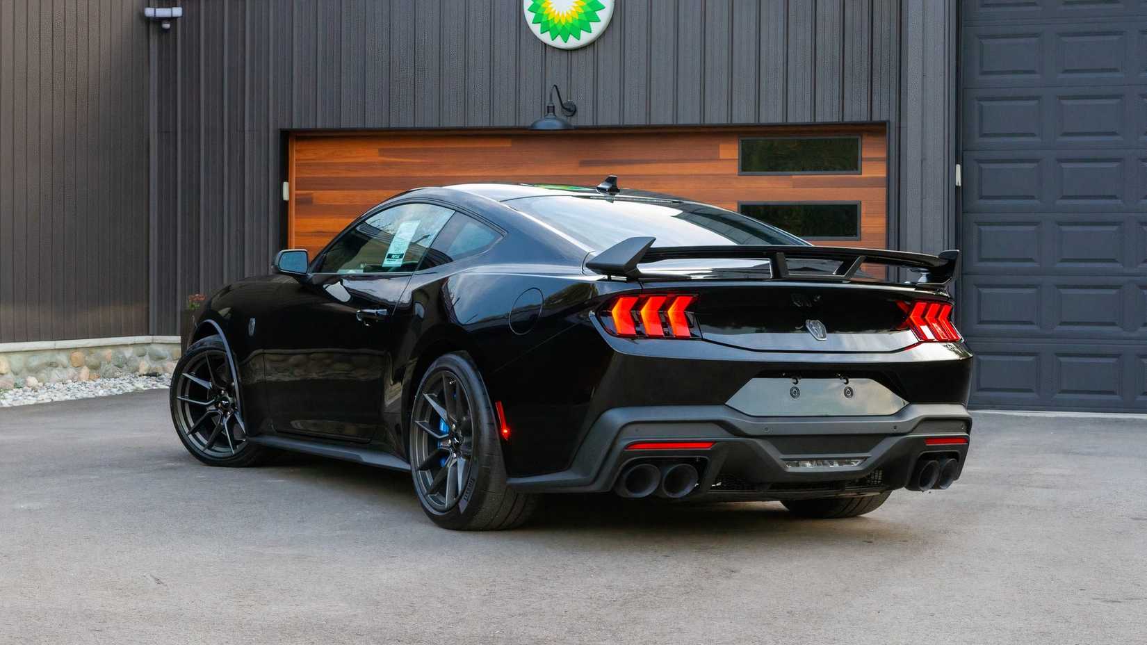 3/4 rear view of 2024 Ford Mustang Dark Horse