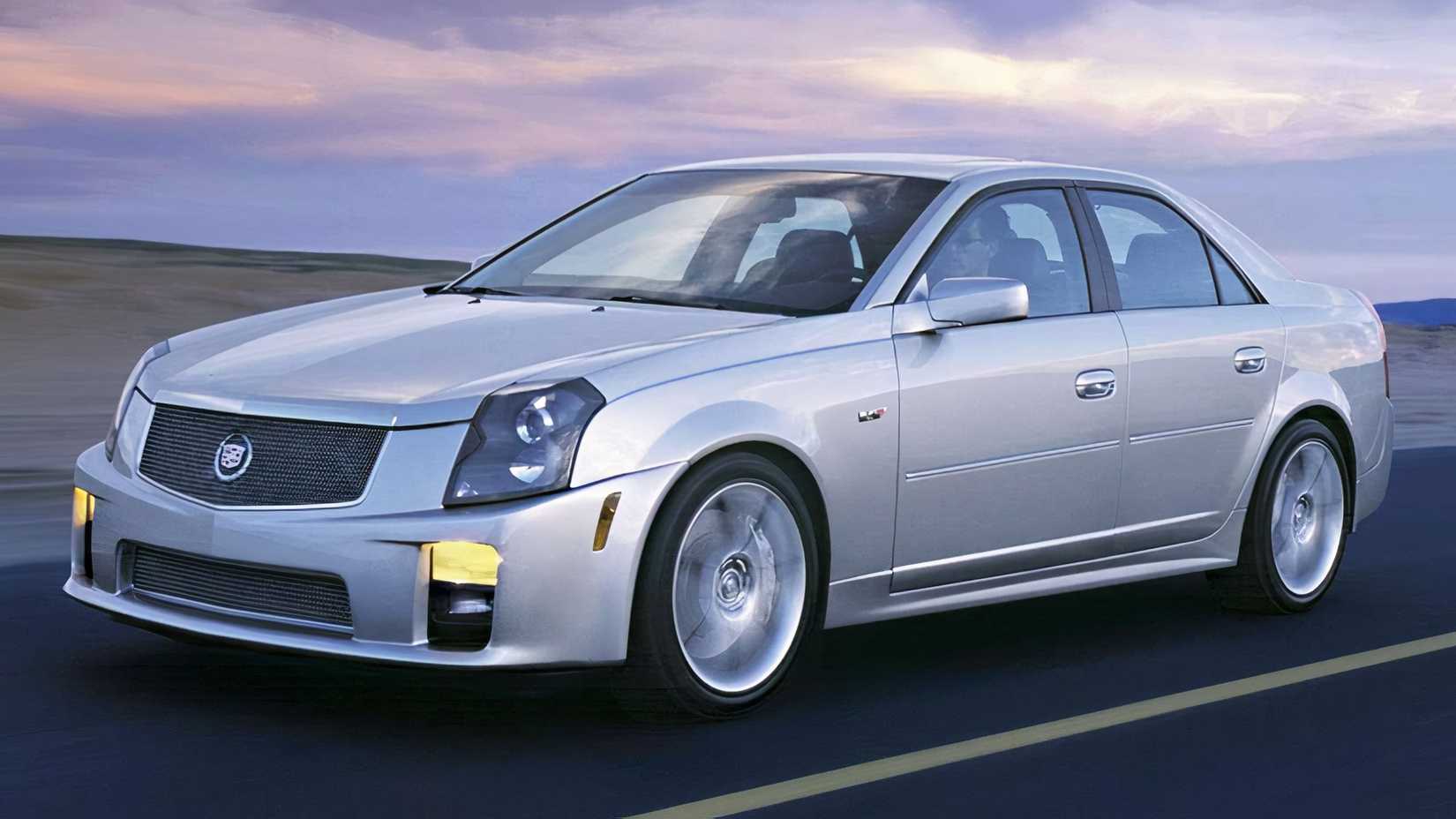 Cadillac CTS-V (2005), front 3/4
