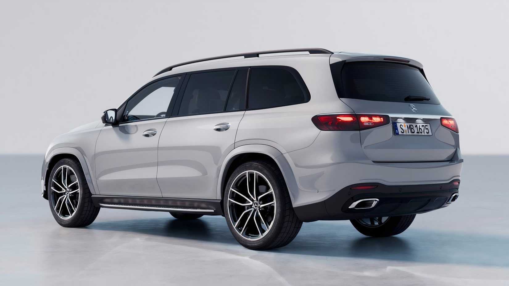 Mercedes-Benz GLS (2024), rear 3/4