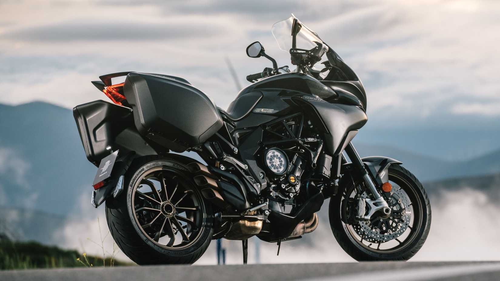 MV Agusta Turismo Veloce Lusso SCS in black rear third quarter view