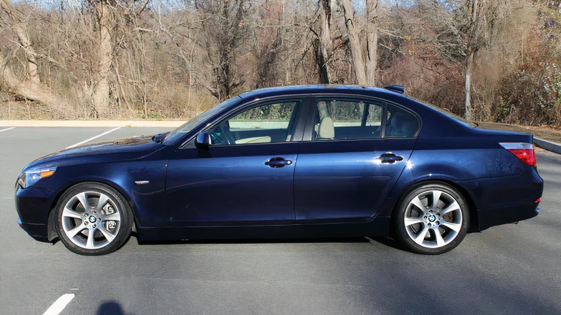 10 Overlooked Sedans With V8 Engines