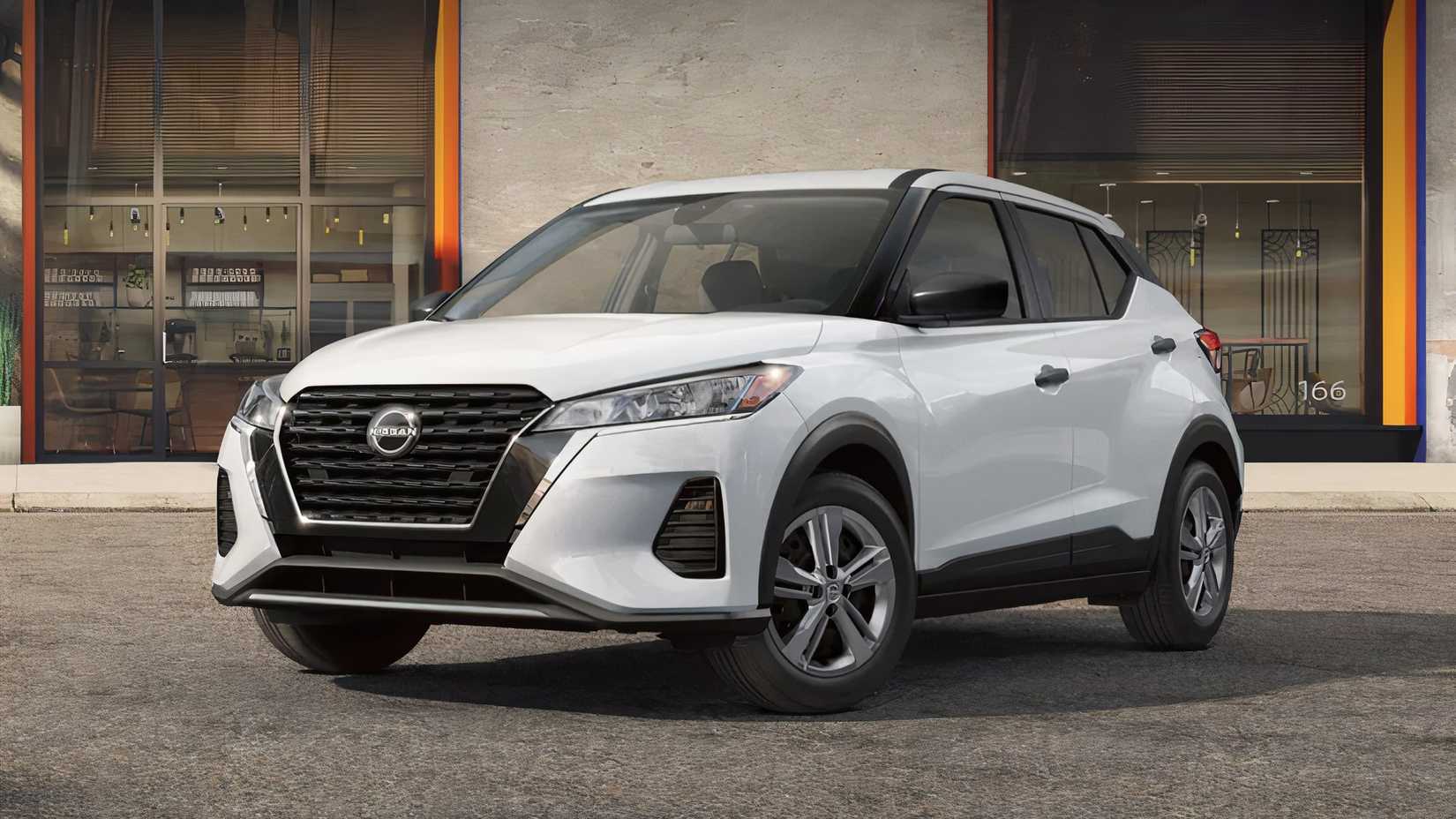 2025 Nissan Kicks Play, front 3/4