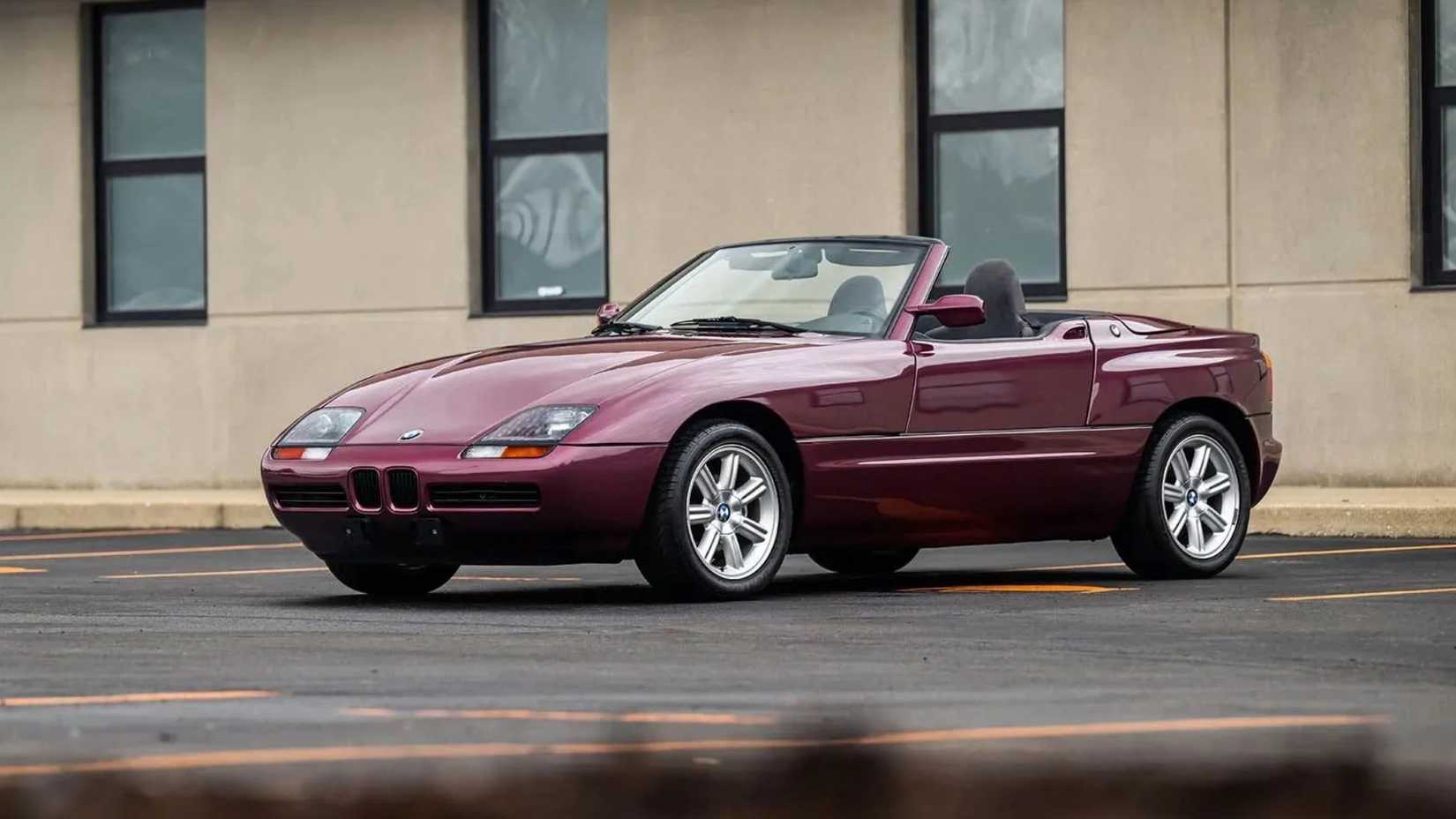 Red 1991 BMW Z1 (2)