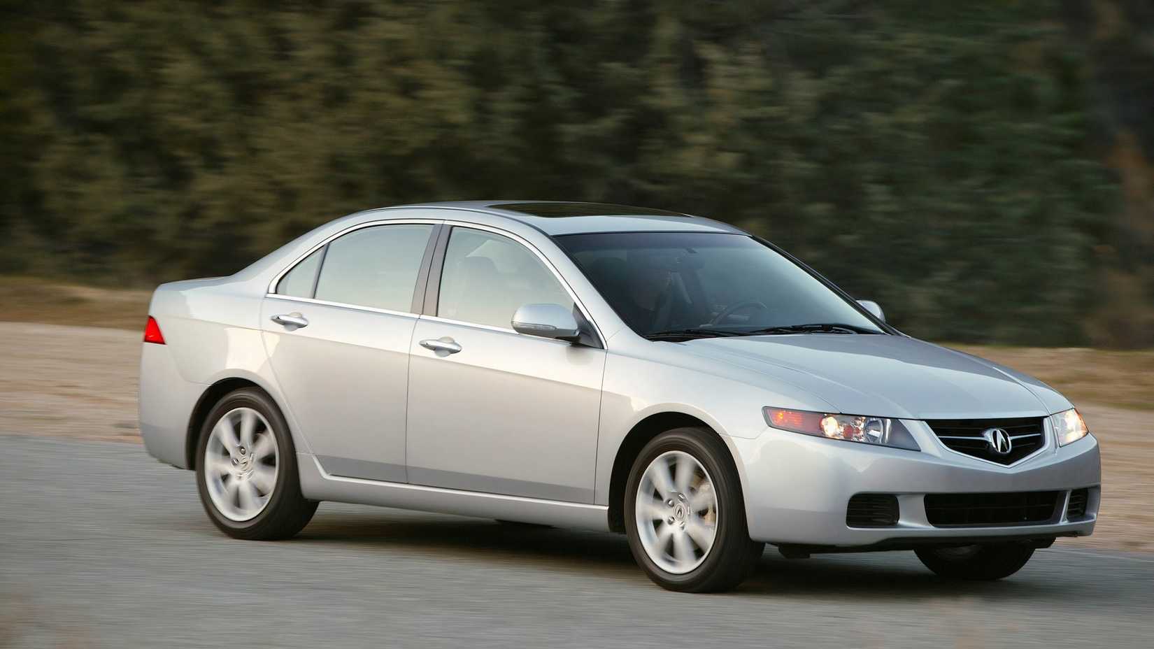 2005 Acura TSX front driving
