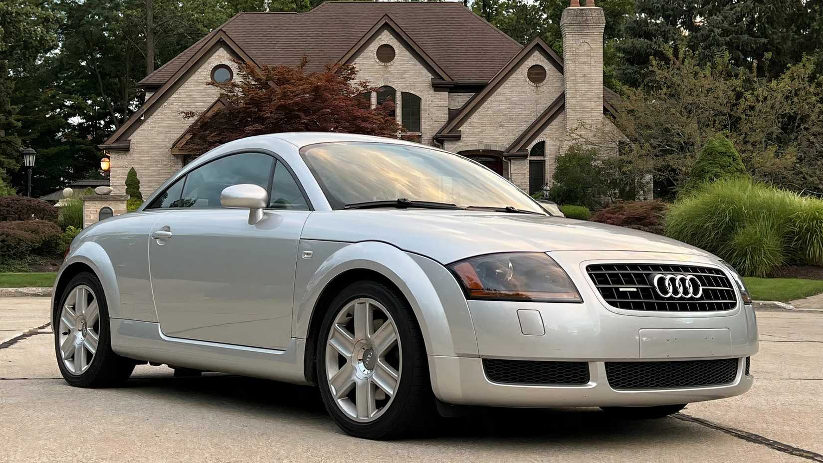 2006 Audi TT front quart 2