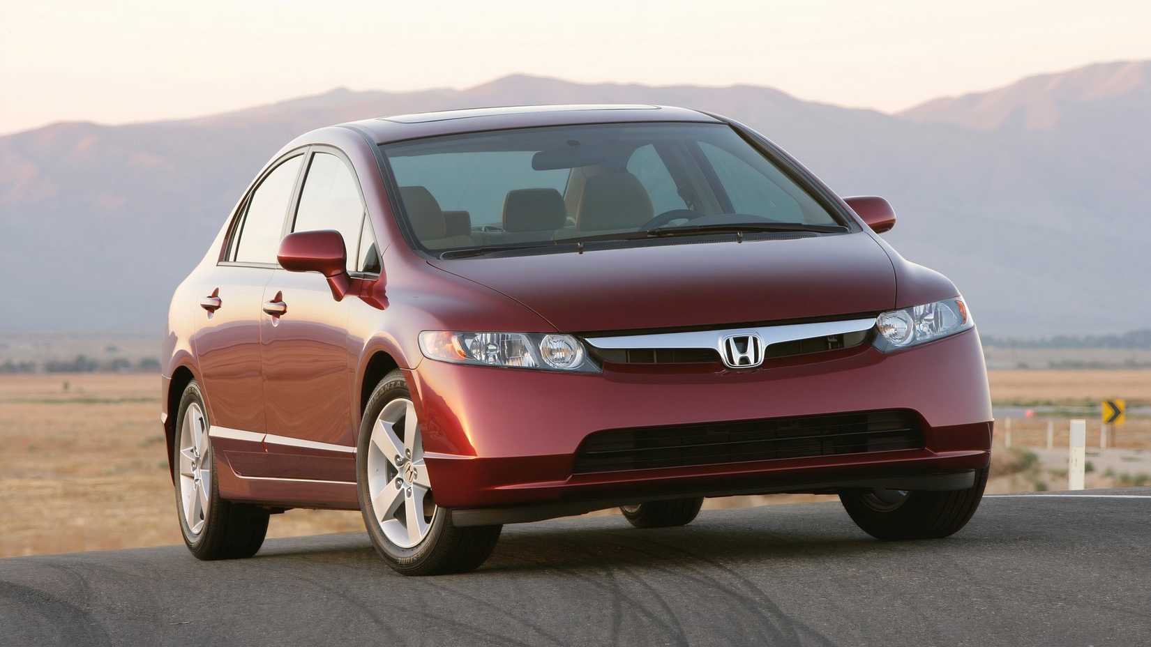 2006 Honda Civic front angle 1