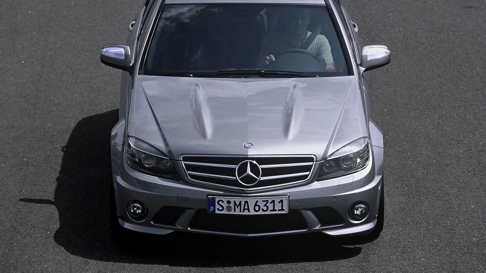 2008 Mercedes-AMG C63 Sedan-4