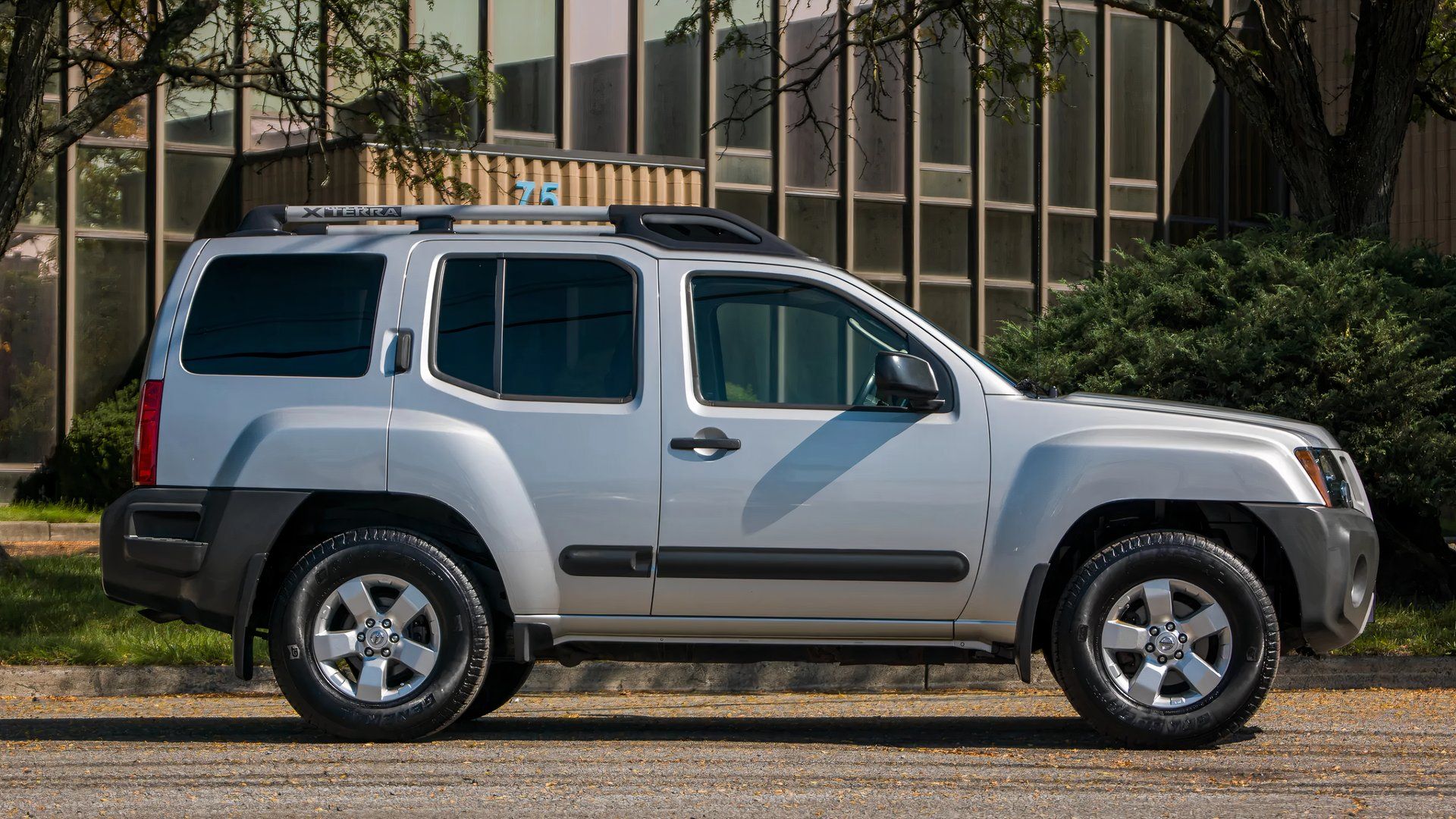 10 Discontinued SUVs We Wish Were Still Around